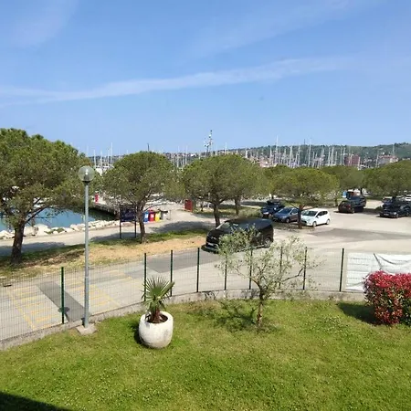 The Burin Holiday Appartement *