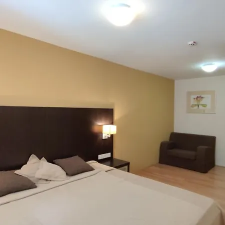 The Burin Holiday Appartement *